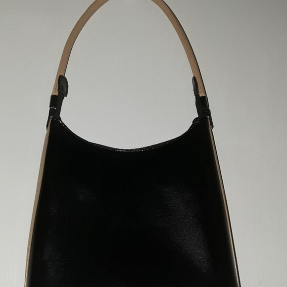 Purse - Picture 2 of 7